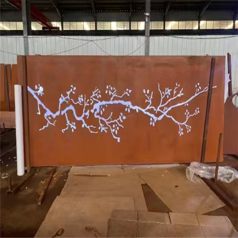 耐候钢板镂空能够创造出独特的视觉效果和艺术美感